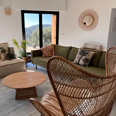 Villa Torre Cal Sada
