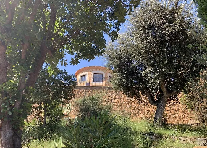 Villa Torre Cal Sada